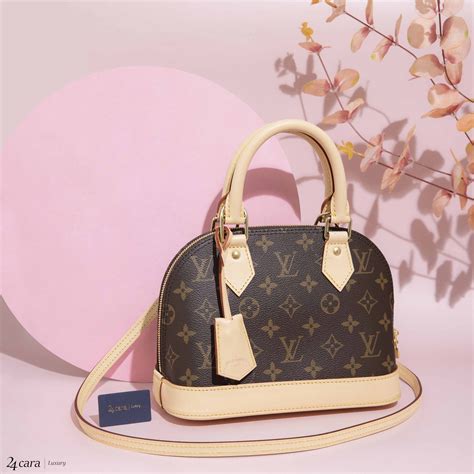 louis vuitton monogram alma bb bag|Louis Vuitton Alma bb bag.